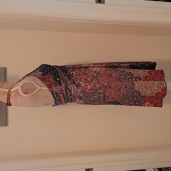 Muse Sleeveless Dress. Size 10, Gathered Waist, Paisley / Peacock Pattern, EUC! - Picture 2 of 7
